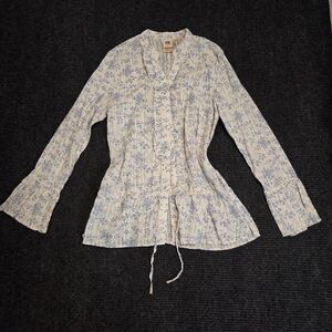 Vintage Y2k Floral Blue and White Women's Top 100% Cotton